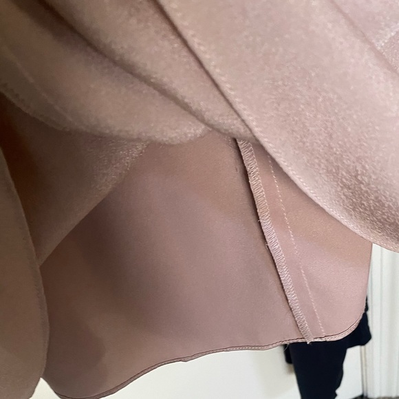 Stunning Cocktail Dress with Black Lace Top and Tan bottom - Gianni Bini - Picture 4 of 4